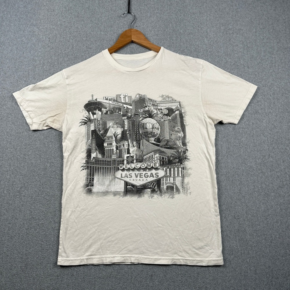 Las Vegas T-Shirt Mens Medium White Graphic Skyline Souvenir Tee